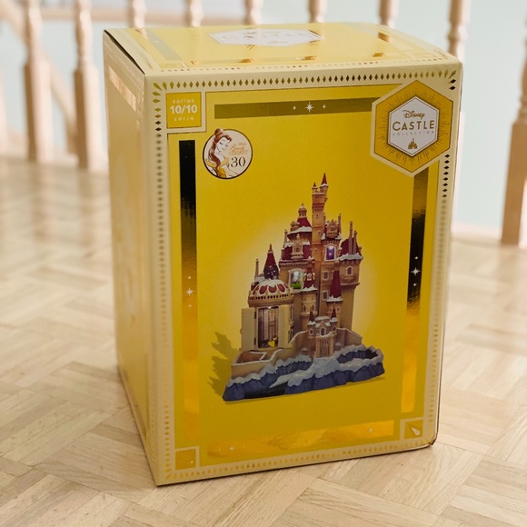 Disney Store - Castle Collection Figurine - Beauty and the Beast, Belle's Castle - Picture 1 of 7